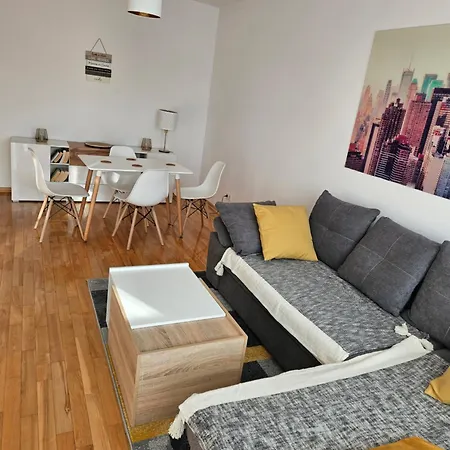 Apartment Ak Polnoc *